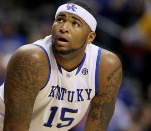 吸引更多目 吸引更多目